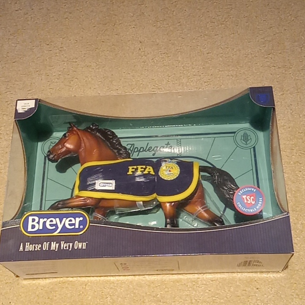 NEW IN BOX Breyer Applegate FFA Model w/Blanket Exclusive TSC Model TRADITIONAL